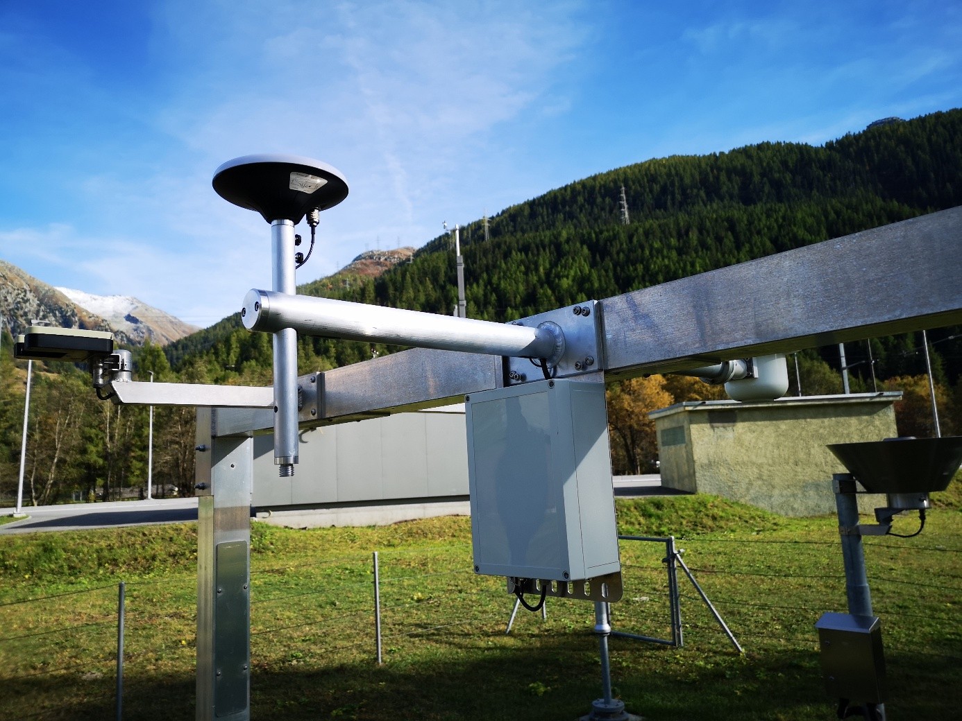 Ulrichen Station Photo